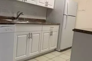 639 Executive Center Dr, West Palm Beach, FL 33401 - Photo 8