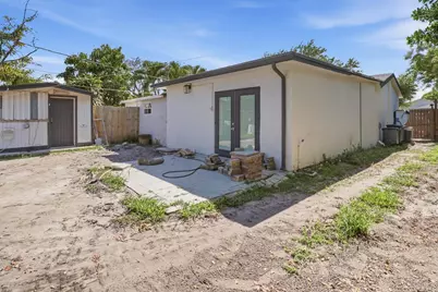 1152 Sunset Road, West Palm Beach, FL 33406 - Photo 16