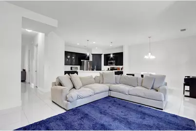 7113 Kensington Court, Palm Beach Gardens, FL 33418 - Photo 10