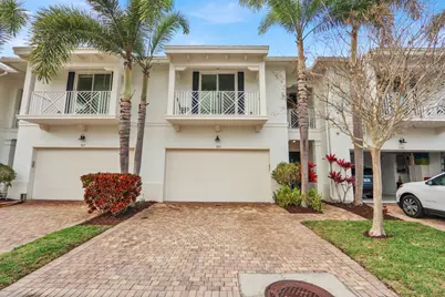 7113 Kensington Court, Palm Beach Gardens, FL 33418 - Photo 2
