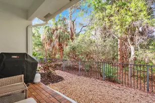 7113 Kensington Ct, Palm Beach Gardens, FL 33418 - Photo 38
