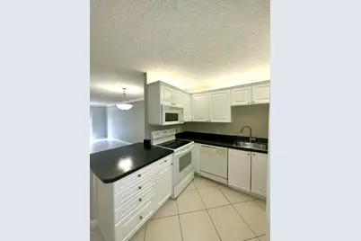 4120 Union Square Boulevard #B2, Palm Beach Gardens, FL 33410 - Photo 10
