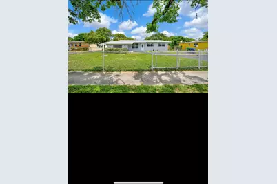 1112 NW 43rd Terrace, Lauderhill, FL 33313 - Photo 4