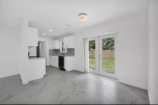 1112 NW 43rd Terrace, Lauderhill, FL 33313 - Photo 18