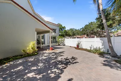 10152 Aspen Way, Palm Beach Gardens, FL 33410 - Photo 30