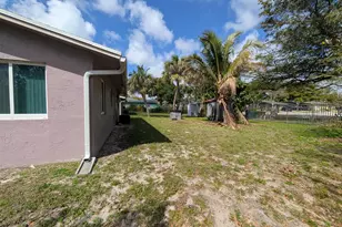 2761 NW 11th Pl, Fort Lauderdale, FL 33311 - Photo 6