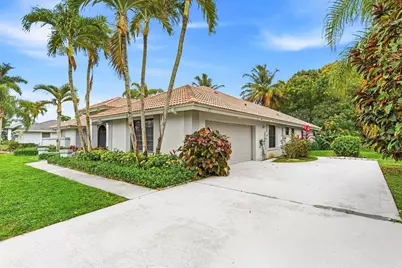 13710 Callington Drive, Wellington, FL 33414 - Photo 2
