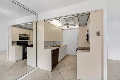 2027 Exeter B, Boca Raton, FL 33434 - Photo 20