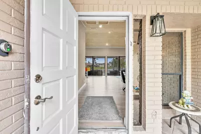 7640 NW 87th Avenue, Tamarac, FL 33321 - Photo 6