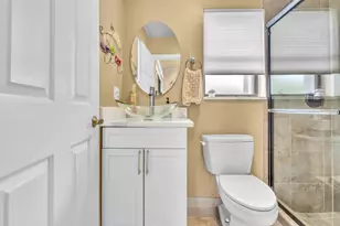 7640 NW 87th Ave, Tamarac, FL 33321 - Photo 20