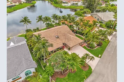 7640 NW 87th Avenue, Tamarac, FL 33321 - Photo 32