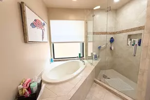 7640 NW 87th Ave, Tamarac, FL 33321 - Photo 18