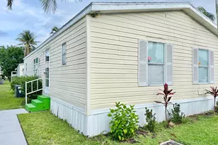 183 Plantation Blvd, Lake Worth, FL 33467 - Photo 2