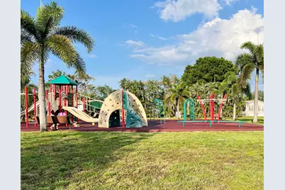 183 Plantation Boulevard, Lake Worth, FL 33467 - Photo 26