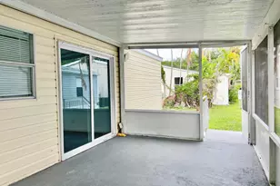 183 Plantation Blvd, Lake Worth, FL 33467 - Photo 22