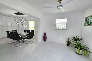 12231 Areaca Dr, Wellington, FL 33414 - Photo 10