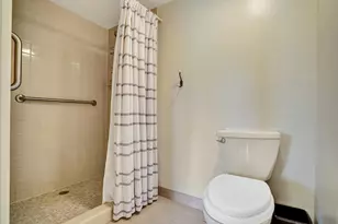 6037 Balboa Cir, Boca Raton, FL 33433 - Photo 14