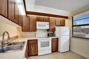 6037 Balboa Cir, Boca Raton, FL 33433 - Photo 6