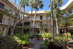 5220 Las Verdes Cir, Delray Beach, FL 33484 - Photo 36