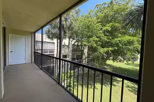 5220 Las Verdes Cir, Delray Beach, FL 33484 - Photo 14