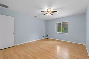 8555 Bella Vista Dr, Boca Raton, FL 33433 - Photo 10