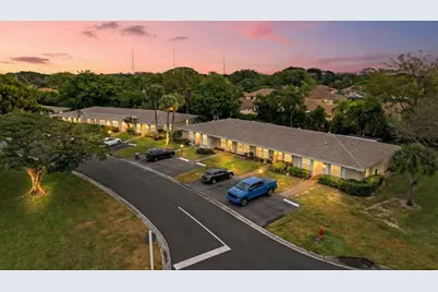 8555 Bella Vista Drive #86, Boca Raton, FL 33433 - Photo 2