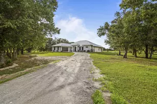 5250 21st St SW, Vero Beach, FL 32968 - Photo 6