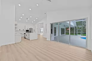 1688 Hull Ct, Wellington, FL 33414 - Photo 12