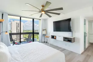 2000 Presidential Way, West Palm Beach, FL 33401 - Photo 22