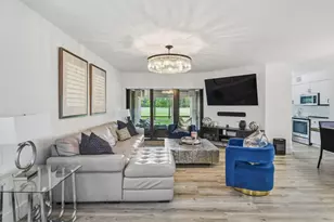 17372 Boca Club Blvd, Boca Raton, FL 33487 - Photo 2
