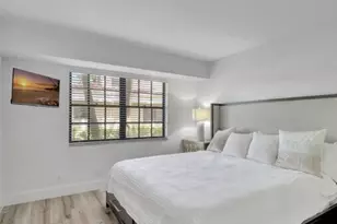 17372 Boca Club Blvd, Boca Raton, FL 33487 - Photo 12
