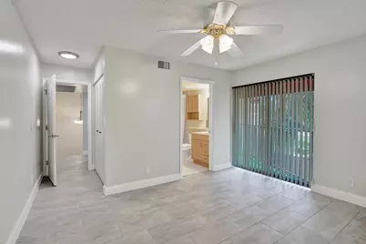 4260 Village Drive #D, Delray Beach, FL 33445 - Photo 24