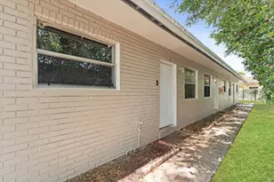 1210 NW 30th Ave, Fort Lauderdale, FL 33311 - Photo 4