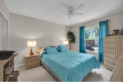 552 SW Eyerly Avenue, Port Saint Lucie, FL 34983 - Photo 20