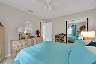 552 SW Eyerly Ave, Port Saint Lucie, FL 34983 - Photo 22