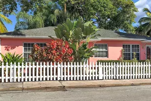 802 N J St, Lake Worth, FL 33460 - Photo 2