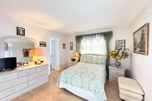148 Bedford F, West Palm Beach, FL 33417 - Photo 12