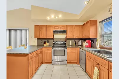 8330 NW 54th Street, Lauderhill, FL 33351 - Photo 14