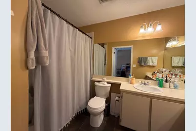 1051 Summit Place Circle #D, West Palm Beach, FL 33415 - Photo 8