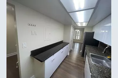 10411 N Kendall Drive #B203, Miami, FL 33176 - Photo 2