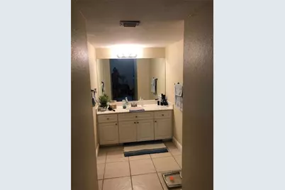 10411 N Kendall Drive #B203, Miami, FL 33176 - Photo 2