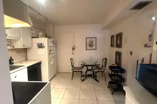 250 174th St, Sunny Isles Beach, FL 33160 - Photo 10