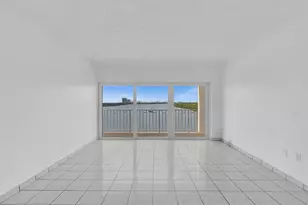 500 Bayview Dr, Sunny Isles Beach, FL 33160 - Photo 14