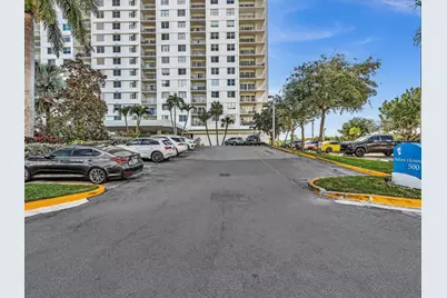 500 Bayview Drive #632, Sunny Isles Beach, FL 33160 - Photo 58