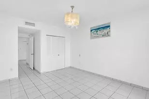 500 Bayview Dr, Sunny Isles Beach, FL 33160 - Photo 40