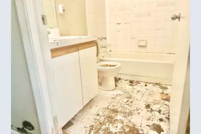 8820 N Lake Park Cir Circle N, Davie, FL 33328 - Photo 18