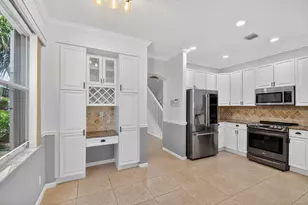 6283 Shadow Tree Ln, Lake Worth, FL 33463 - Photo 10