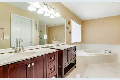 1251 Rowayton Circle, Wellington, FL 33414 - Photo 6