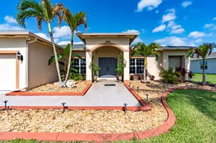 4230 SW Bachman St, Port Saint Lucie, FL 34953 - Photo 4