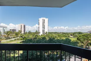 2000 Presidential Way, West Palm Beach, FL 33401 - Photo 32
